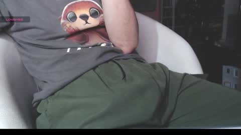 Snapshot of benijamin chatting on 03/01/26, 10:01 benijamin online show from 03/01/26, 10:01