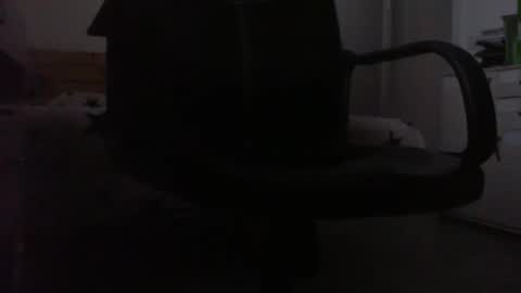 beninoam75 online show from 12/17/24, 04:21