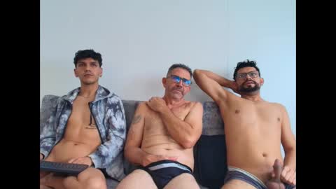 benjamin online show from 12/14/25, 05:07