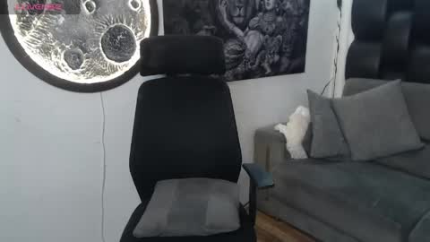 benjamincooperk online show from 05/01/26, 07:18