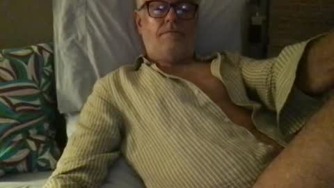 Hot Ben online show from 05/12/26, 11:57
