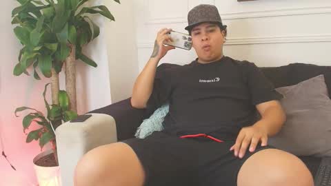 bennett_alejoo online show from 10/16/25, 07:04