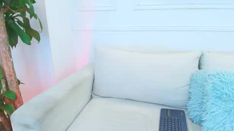 bennett_alejoo online show from 11/22/25, 06:51