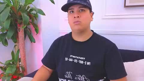 bennett_alejoo online show from 03/04/26, 01:55