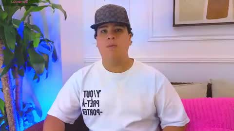 bennett_alejoo online show from 06/19/26, 06:45