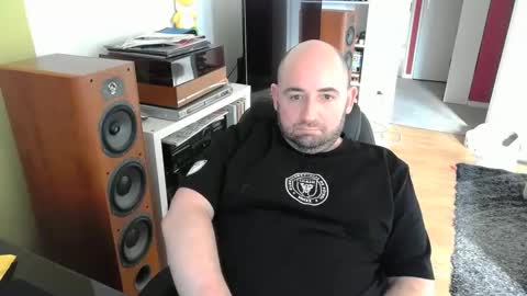 Snapshot of bennn54 chatting on 02/24/25, 01:53 Ben online show from 02/24/25, 01:53