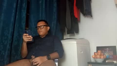 Snapshot of benny_94_project1000 chatting on 09/16/25, 05:08 Benn  online show from 09/16/25, 05:08