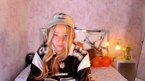 benny_wilson online show from 10/06/25, 03:37