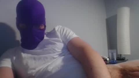 Snapshot of bennybueno chatting on 03/02/26, 05:08 bennybueno online show from 03/02/26, 05:08