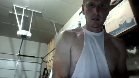 Snapshot of bennyc04041987 chatting on 07/13/26, 04:26 BennyC online show from 07/13/26, 04:26
