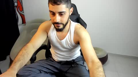 Snapshot of benpatrick69 chatting on 01/16/25, 10:34 ben online show from 01/16/25, 10:34