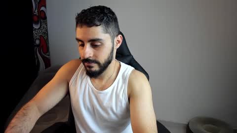 Snapshot of benpatrick69 chatting on 01/19/25, 06:43 ben online show from 01/19/25, 06:43