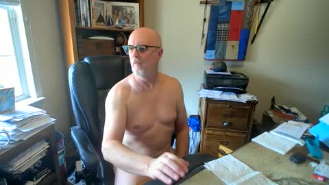 Snapshot of benstrokinit2 chatting on 03/12/25, 07:49 benstrokinit2 online show from 03/12/25, 07:49