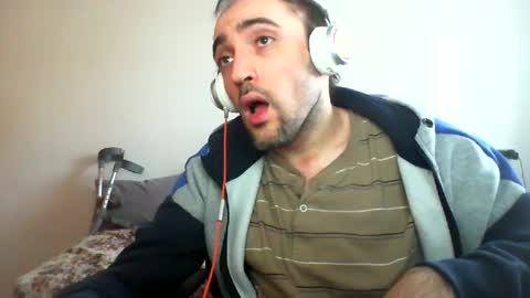 bentish online show from 12/26/24, 08:07