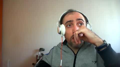 bentish online show from 01/08/25, 10:15