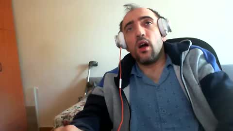 bentish online show from 01/29/25, 08:18