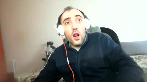 bentish online show from 02/03/25, 02:02