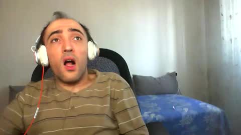 bentish online show from 10/08/25, 05:05