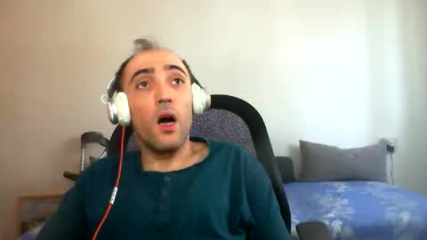 bentish online show from 10/27/25, 07:45