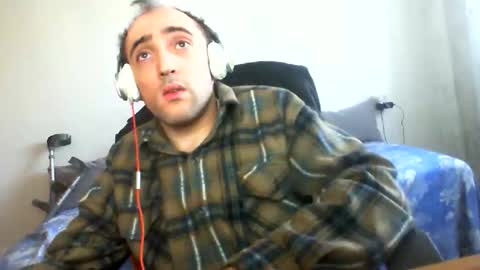 bentish online show from 12/18/25, 08:31