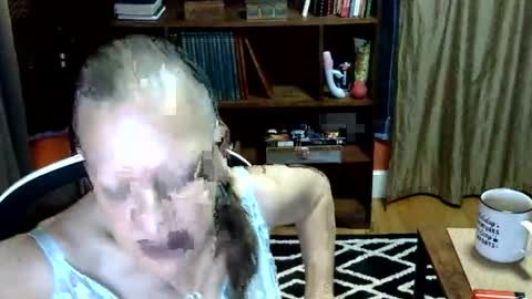 Snapshot of bentmountain chatting on 03/09/26, 04:22 DeniseDavid online show from 03/09/26, 04:22