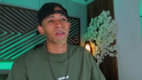 bento_fox online show from 09/20/25, 04:02