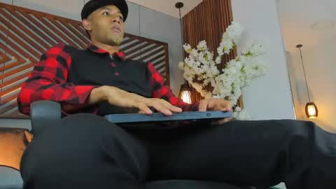 bento_fox online show from 05/05/26, 03:36