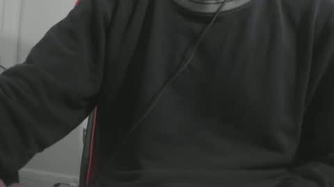 Snapshot of benx12123 chatting on 01/13/25, 11:38 benx12123 online show from 01/13/25, 11:38