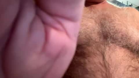 Snapshot of benz10001 chatting on 02/28/25, 12:31 benz10001 online show from 02/28/25, 12:31