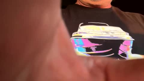 Snapshot of benz10001 chatting on 10/21/25, 03:51 benz10001 online show from 10/21/25, 03:51