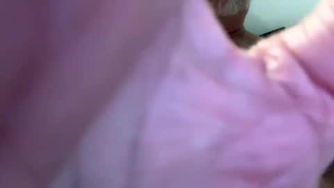 Snapshot of benz10001 chatting on 11/04/25, 01:16 benz10001 online show from 11/04/25, 01:16