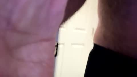 Snapshot of benz10001 chatting on 11/24/25, 12:38 benz10001 online show from 11/24/25, 12:38