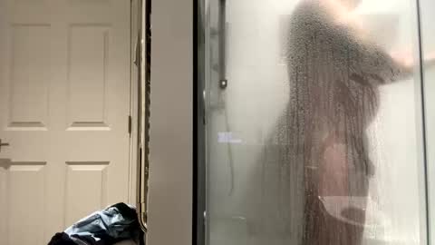 benz10001 online show from 12/04/25, 04:22