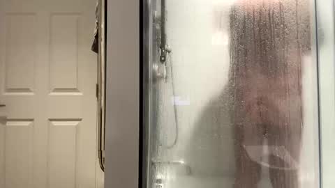 Snapshot of benz10001 chatting on 02/03/26, 12:43 benz10001 online show from 02/03/26, 12:43