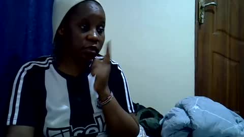 Snapshot of berbiestar chatting on 07/04/26, 07:09 Crazybeibe online show from 07/04/26, 07:09