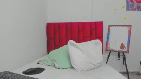 beren online show from 10/28/25, 06:54