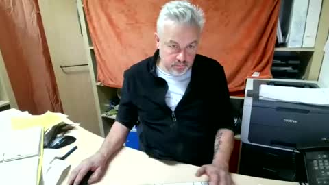 Martin online show from 12/04/24, 01:09