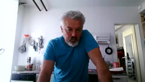 Martin online show from 11/22/25, 09:41