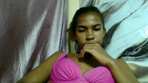 Snapshot of beriziky chatting on 06/15/26, 11:18 beriziky online show from 06/15/26, 11:18