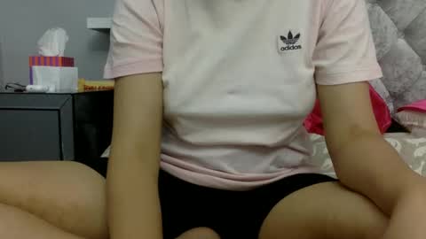 Snapshot of bermudatriangle12 chatting on 12/07/24, 10:23 tixxie online show from 12/07/24, 10:23