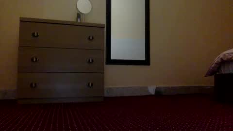 Snapshot of bermudatriangle12 chatting on 03/08/25, 04:56 tixxie online show from 03/08/25, 04:56