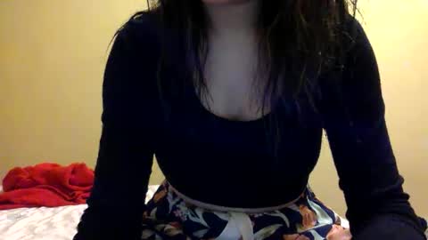 Snapshot of bermudatriangle12 chatting on 05/09/26, 11:26 tixxie online show from 05/09/26, 11:26