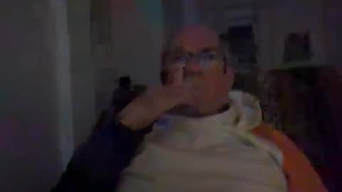 bernard1102 online show from 12/15/24, 03:34