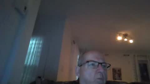 bernard1102 online show from 01/17/25, 11:38