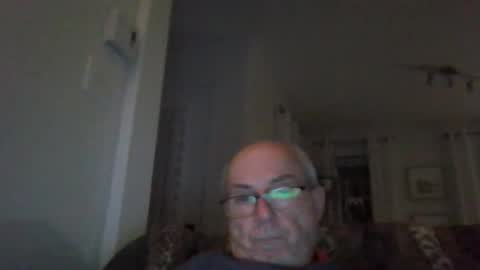 bernard1102 online show from 09/23/25, 12:13