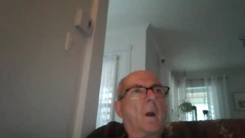 bernard1102 online show from 04/16/26, 11:18