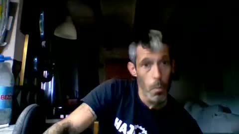 bernichaos77 online show from 05/06/26, 06:46