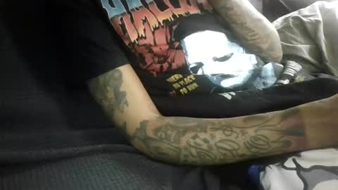 ToxicPipe757 online show from 09/19/25, 05:24