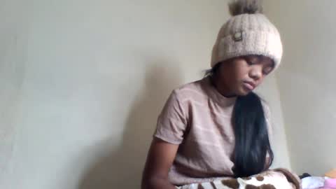 berthaldy659759 online show from 06/28/26, 04:07