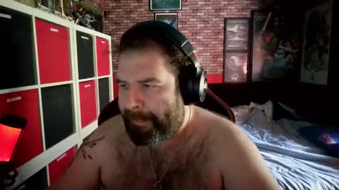 Snapshot of bertirally15 chatting on 04/06/26, 03:24 bertirally15 online show from 04/06/26, 03:24